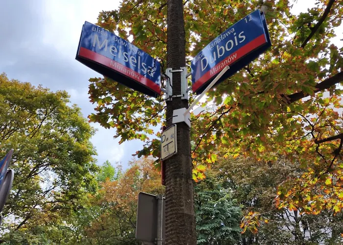 アパート Mieszkanie W Poblizu Starego Miasta ワルシャワ